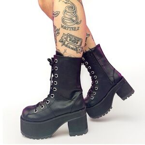 DEMONIA Ranger Womens Platform Combat Boots Chunky Goth Black Size 7